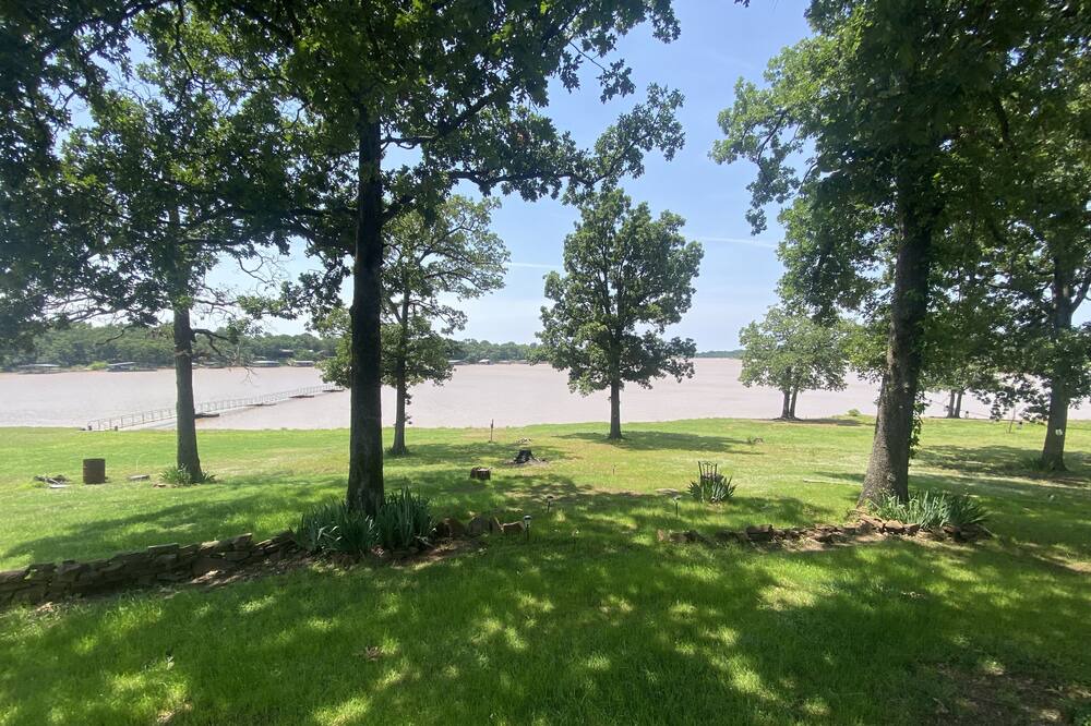 Photo of Others in Checotah