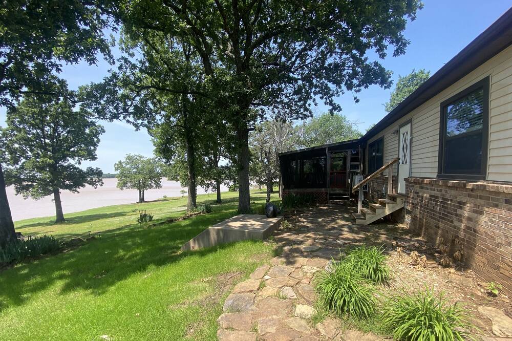 Photo of Outdoor in Checotah