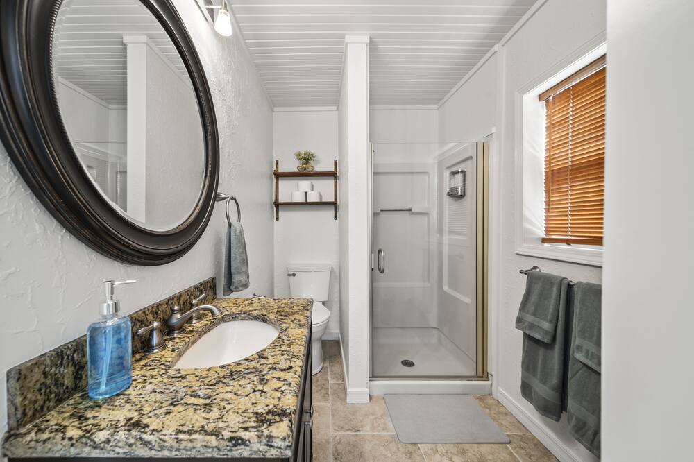 Photo of Bathroom in Turner Park