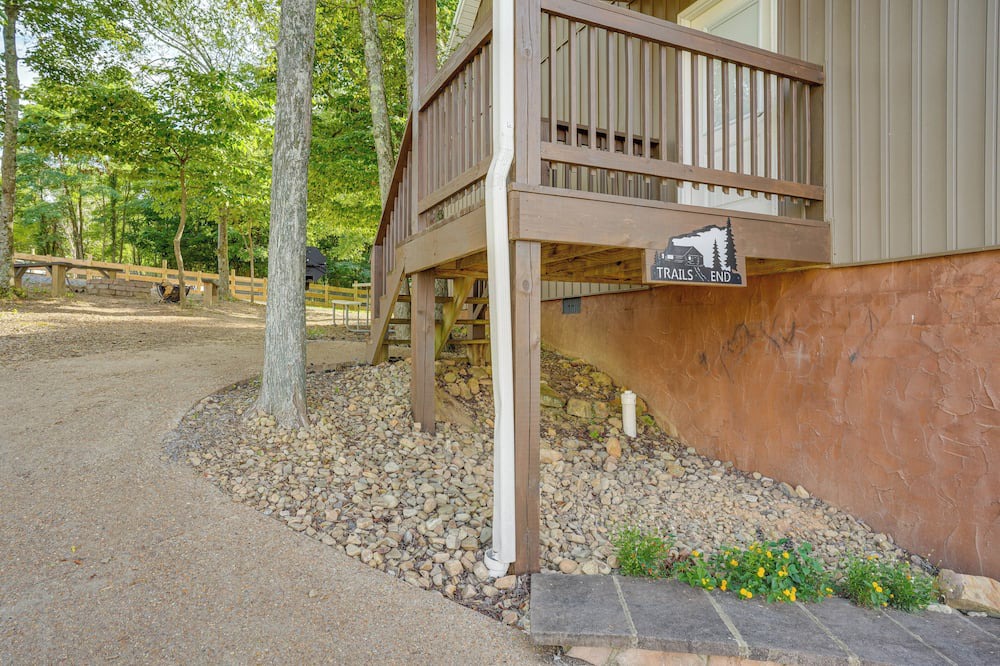 Photo of Outdoor in Bryant