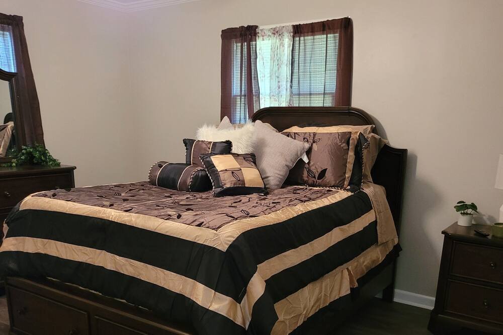 Photo of Bedroom in Little Rock