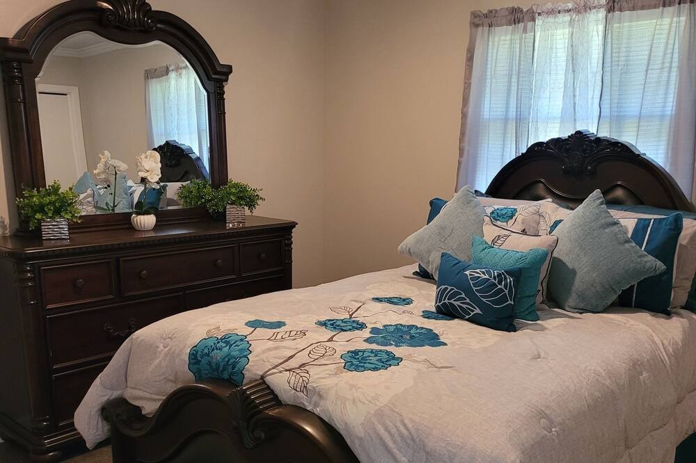 Photo of Bedroom in Little Rock