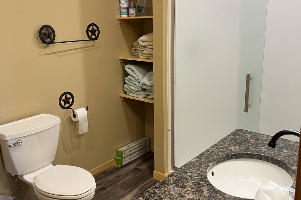 Photo of Bathroom in Gove County