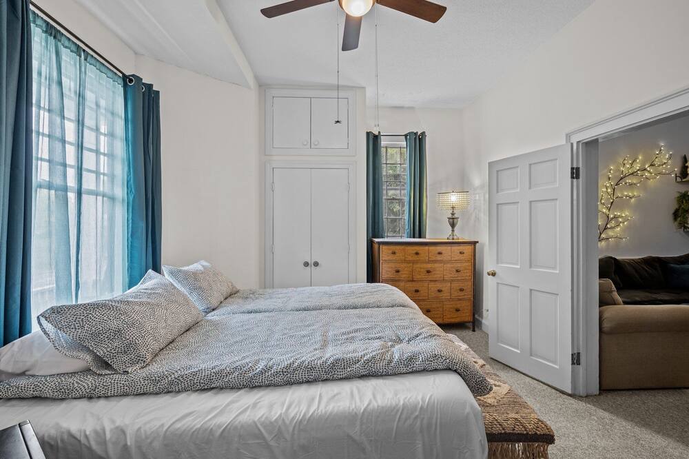 Photo of Bedroom in New Bern