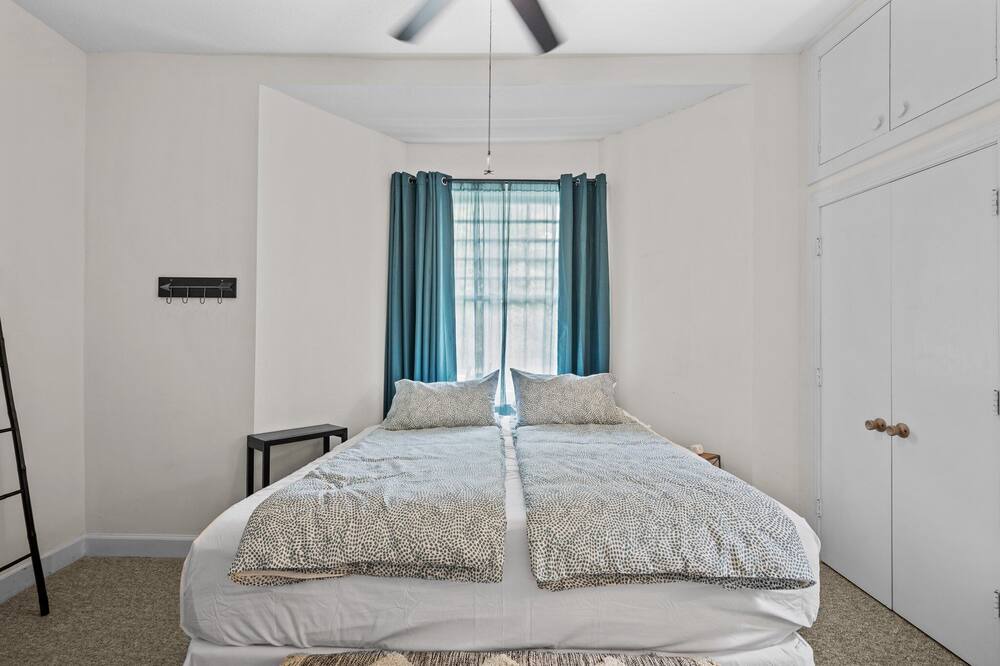 Photo of Bedroom in New Bern