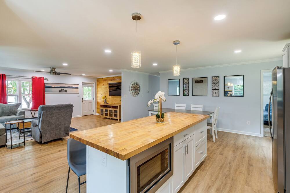 Photo of Kitchen in Winchester