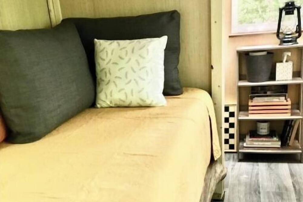 Photo of Bedroom in Means