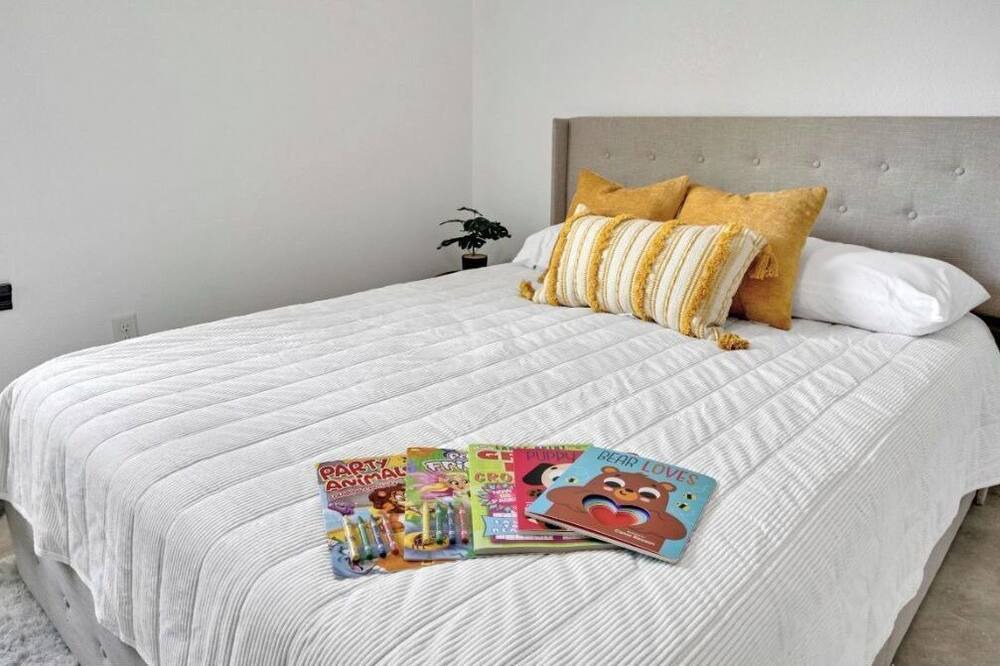 Photo of Bedroom in Turner Park