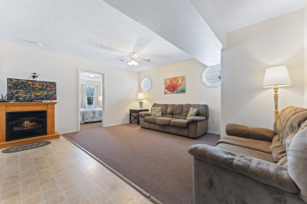 Photo of Livingroom in Indian Point