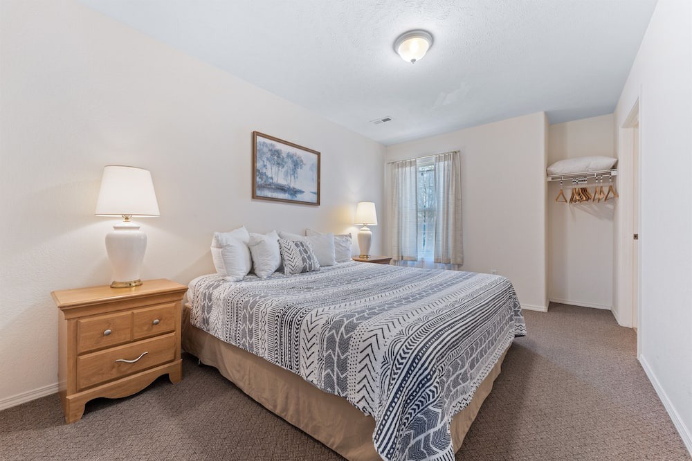 Photo of Bedroom in Indian Point