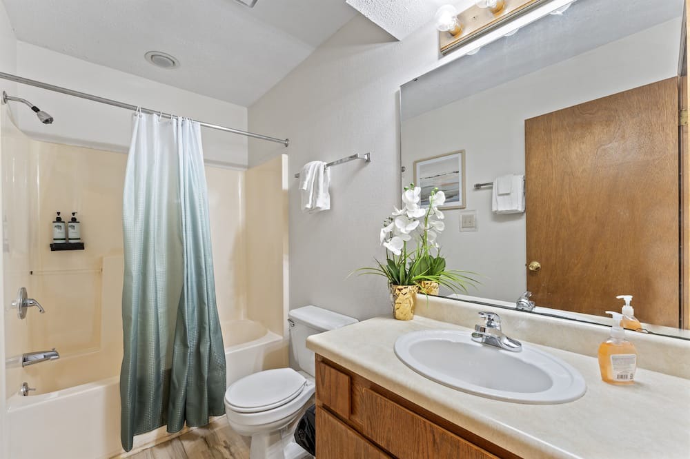 Photo of Bathroom in Indian Point