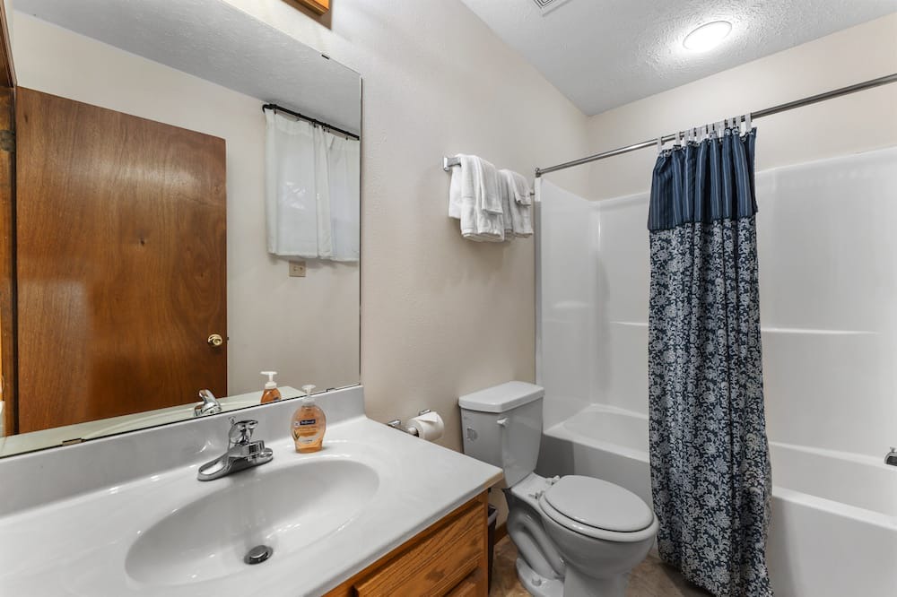 Photo of Bathroom in Indian Point