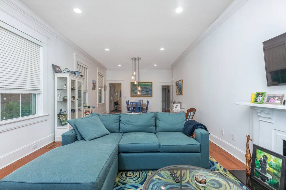 Photo of Livingroom in Covington