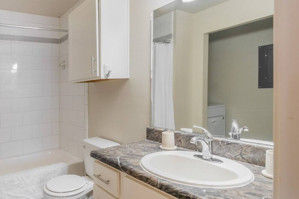 Photo of Bathroom in Broken Arrow