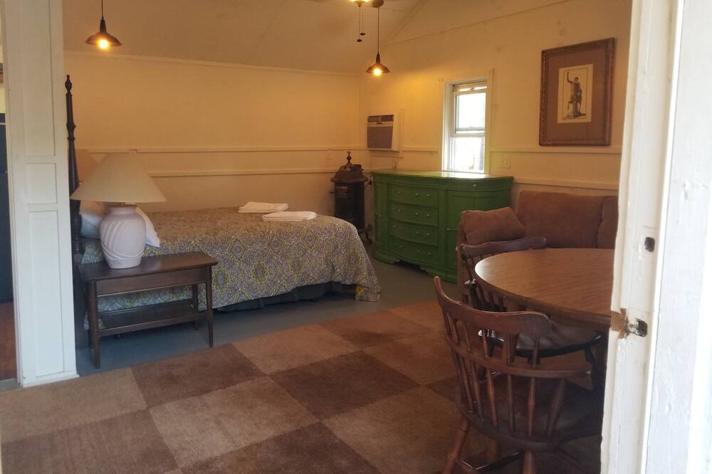 Photo of Bedroom in Hatteras