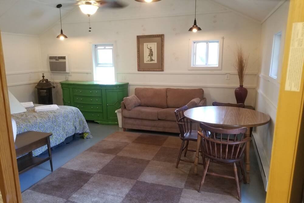 Photo of Bedroom in Hatteras
