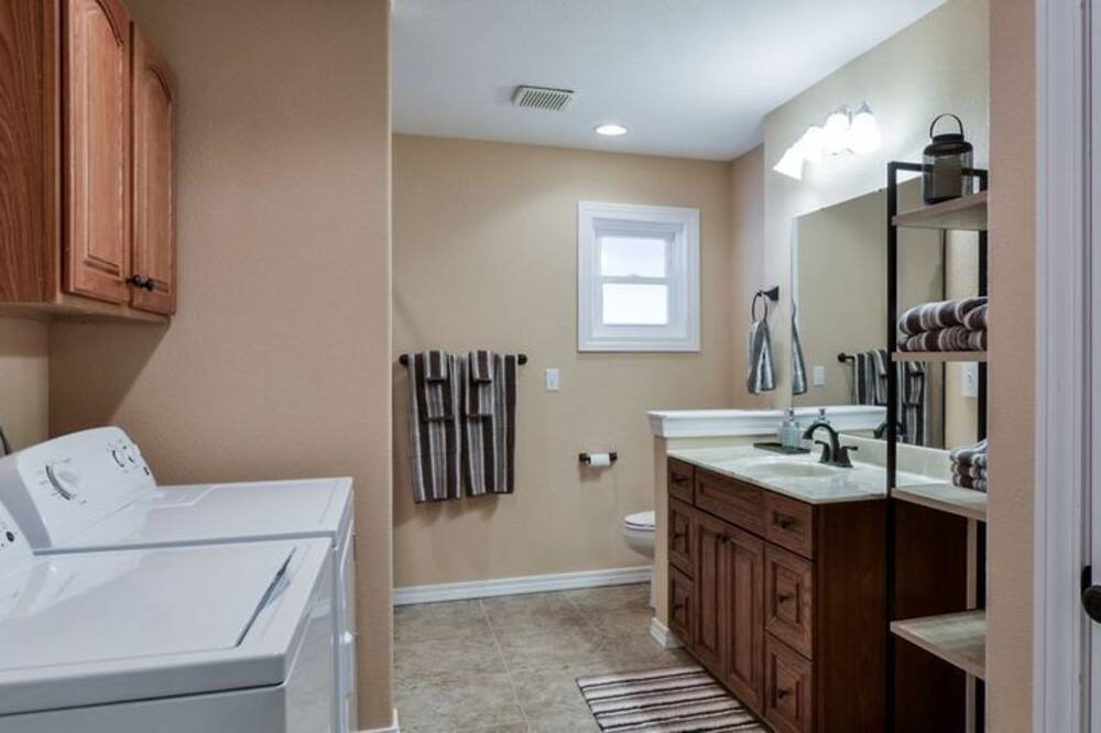 Photo of Bathroom in Kimberling City