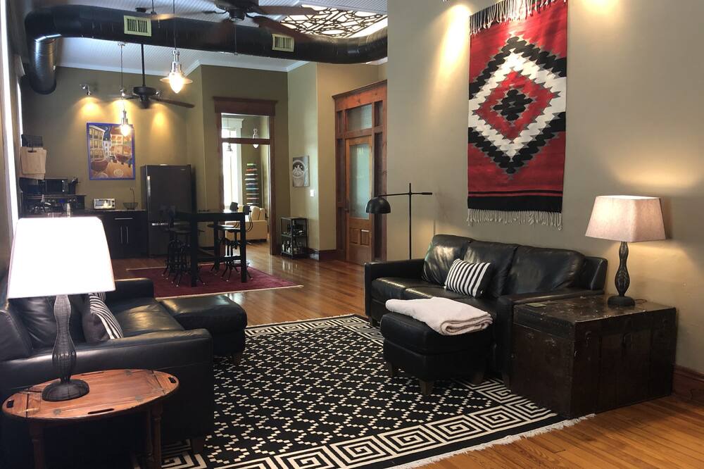 Photo of Livingroom in Ozark