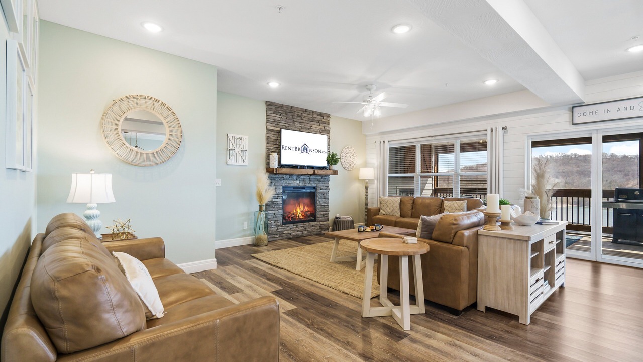 Photo of Livingroom in Branson Theater District