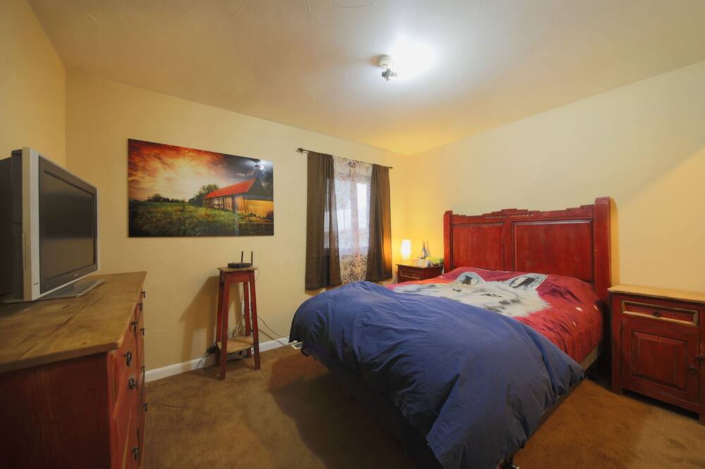 Photo of Bedroom in Ruidoso