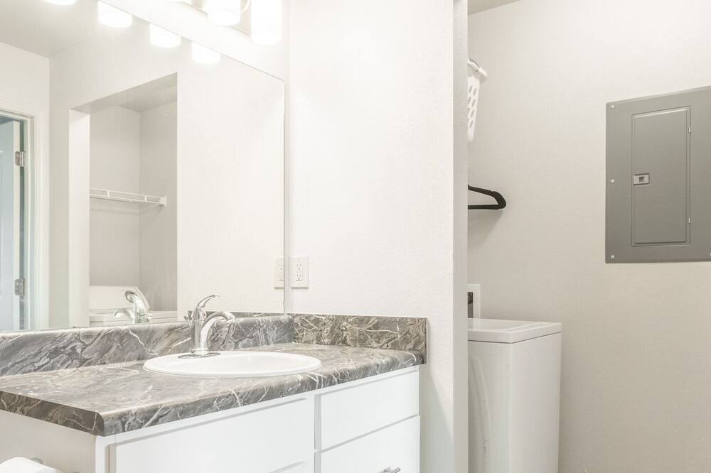 Photo of Bathroom in Broken Arrow