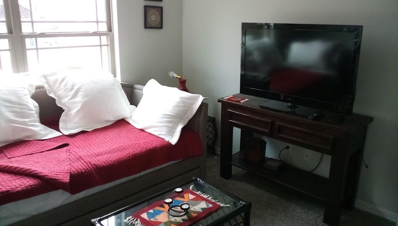 Photo of Livingroom in Rockaway Beach