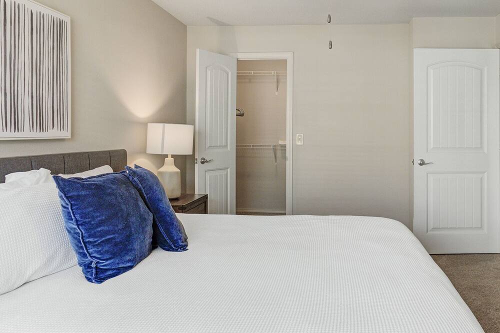 Photo of Bedroom in Broken Arrow