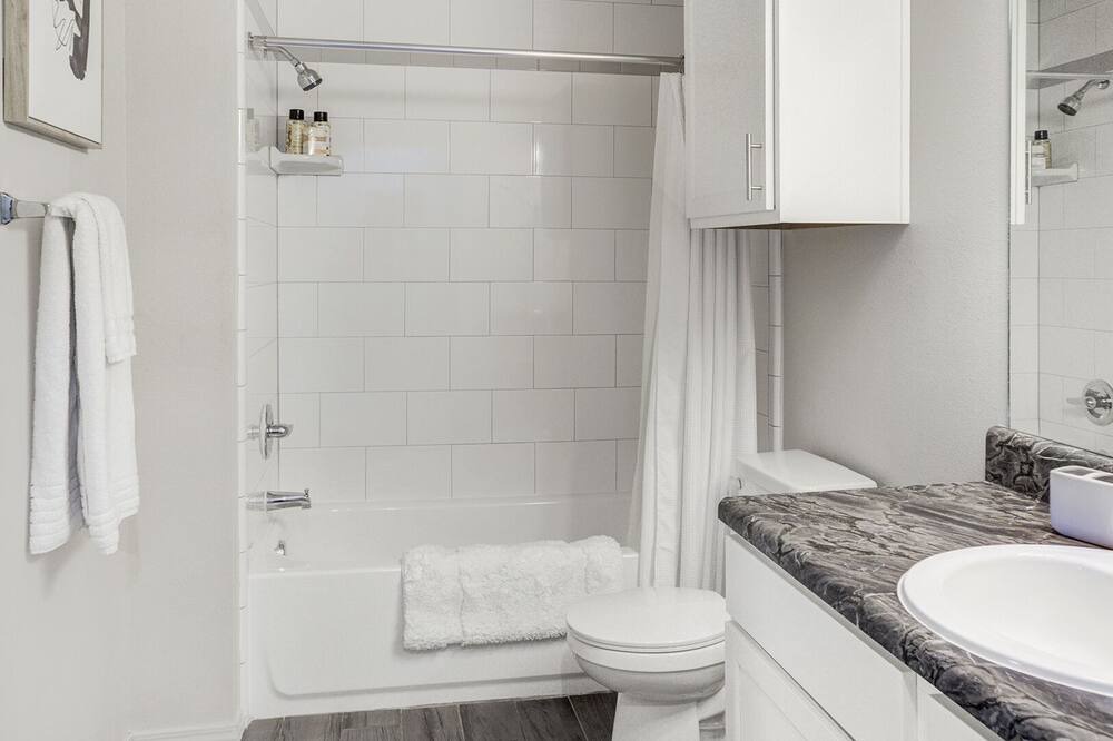 Photo of Bathroom in Broken Arrow