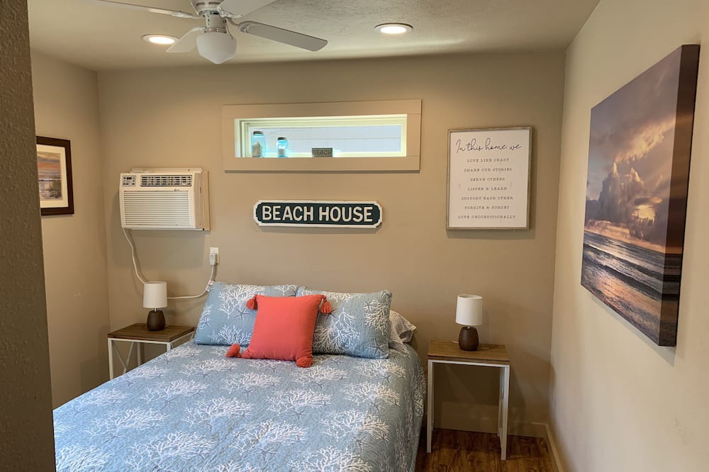 Photo of Bedroom in Lampe