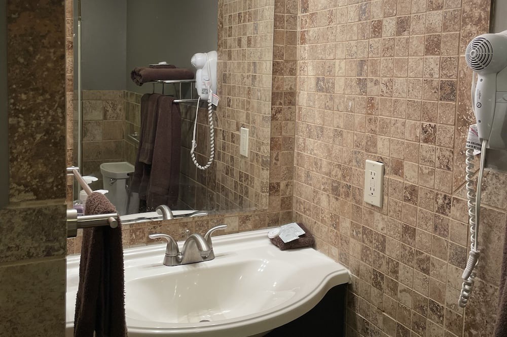 Photo of Bathroom in Brown County