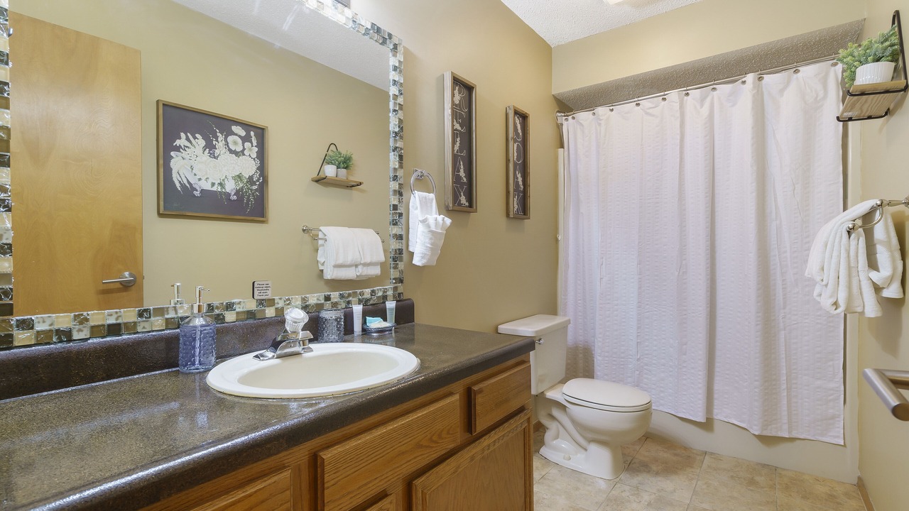 Photo of Others in Notch Estates