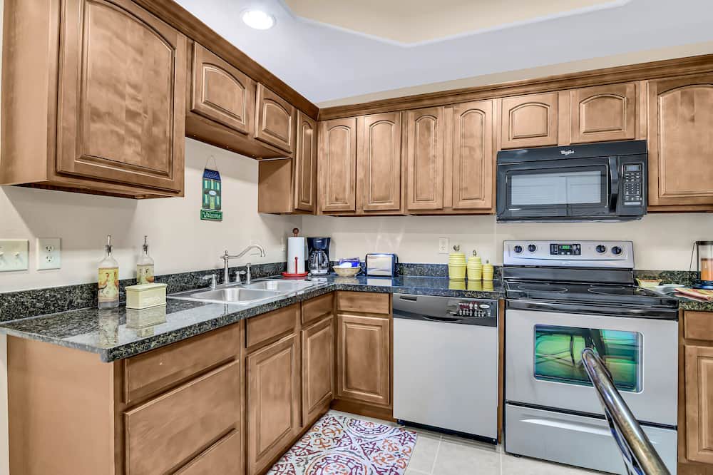 Photo of Kitchen in Blue Eye
