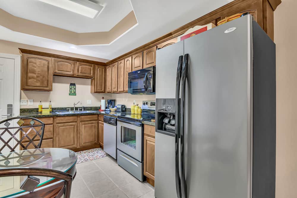 Photo of Kitchen in Blue Eye