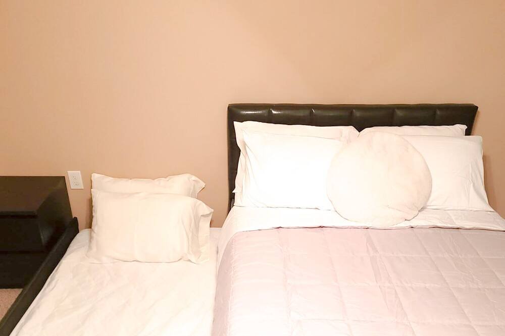 Photo of Bedroom in Cleveland