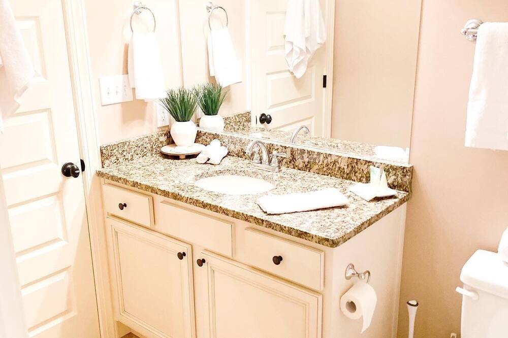 Photo of Bathroom in Cleveland