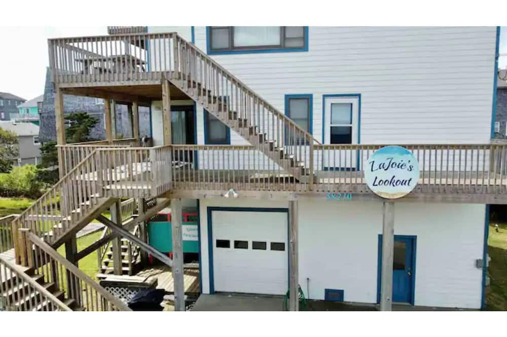 Photo of Others in Hatteras