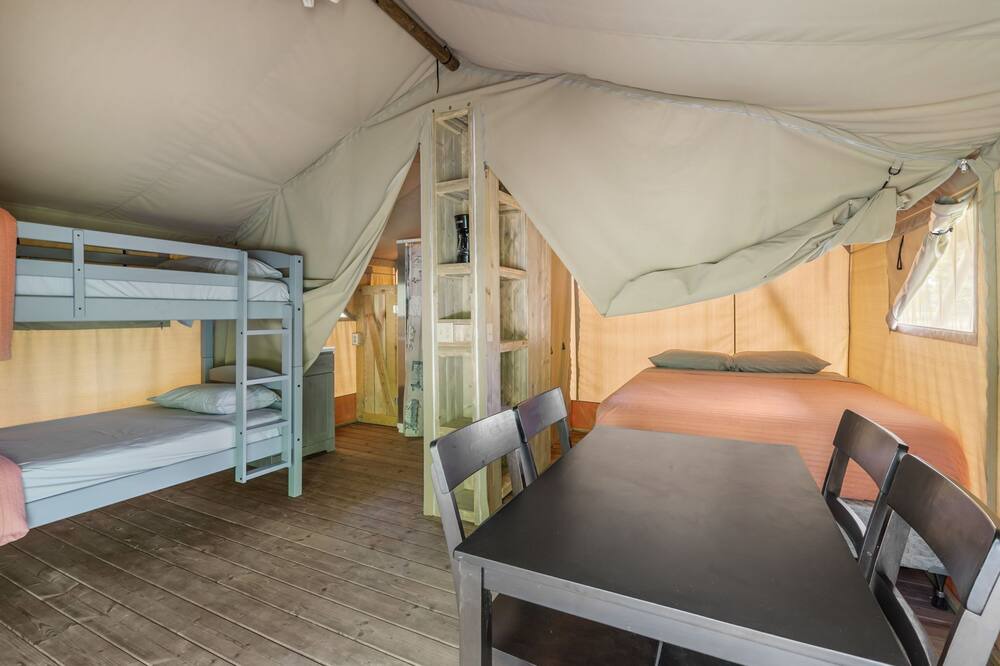 Photo of Bedroom in Peace Valley