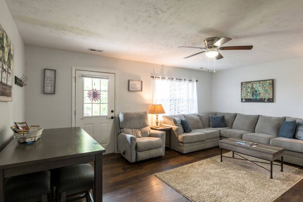 Photo of Livingroom in Kodak