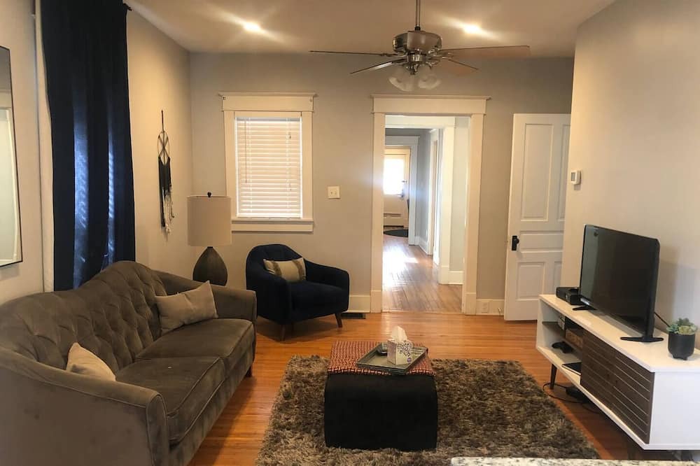 Photo of Livingroom in Schnitzelburg