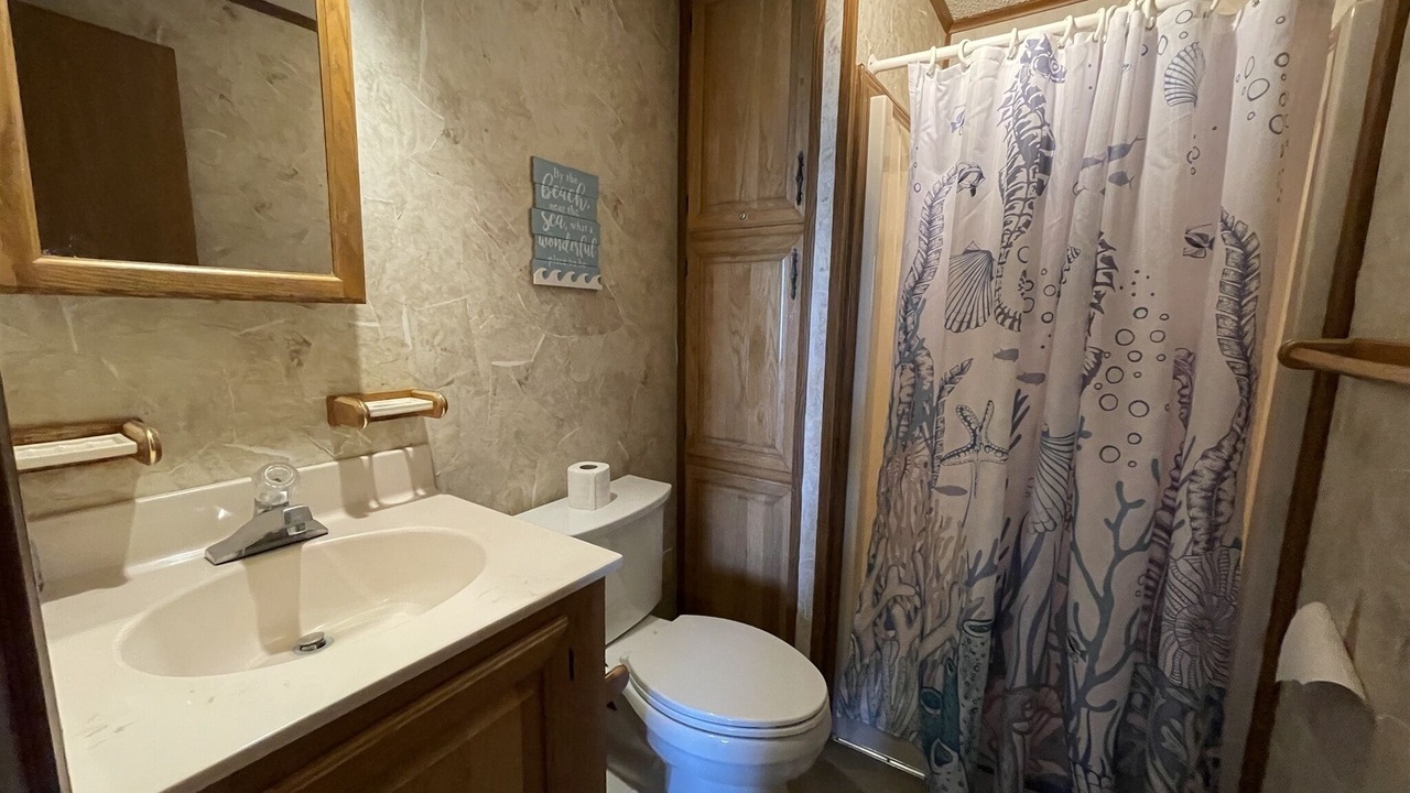 Photo of Bathroom in Hatteras