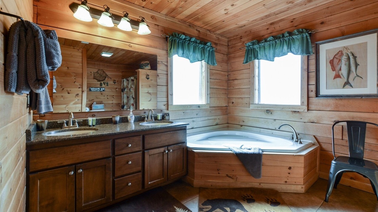 Photo of Others in Branson Cedars