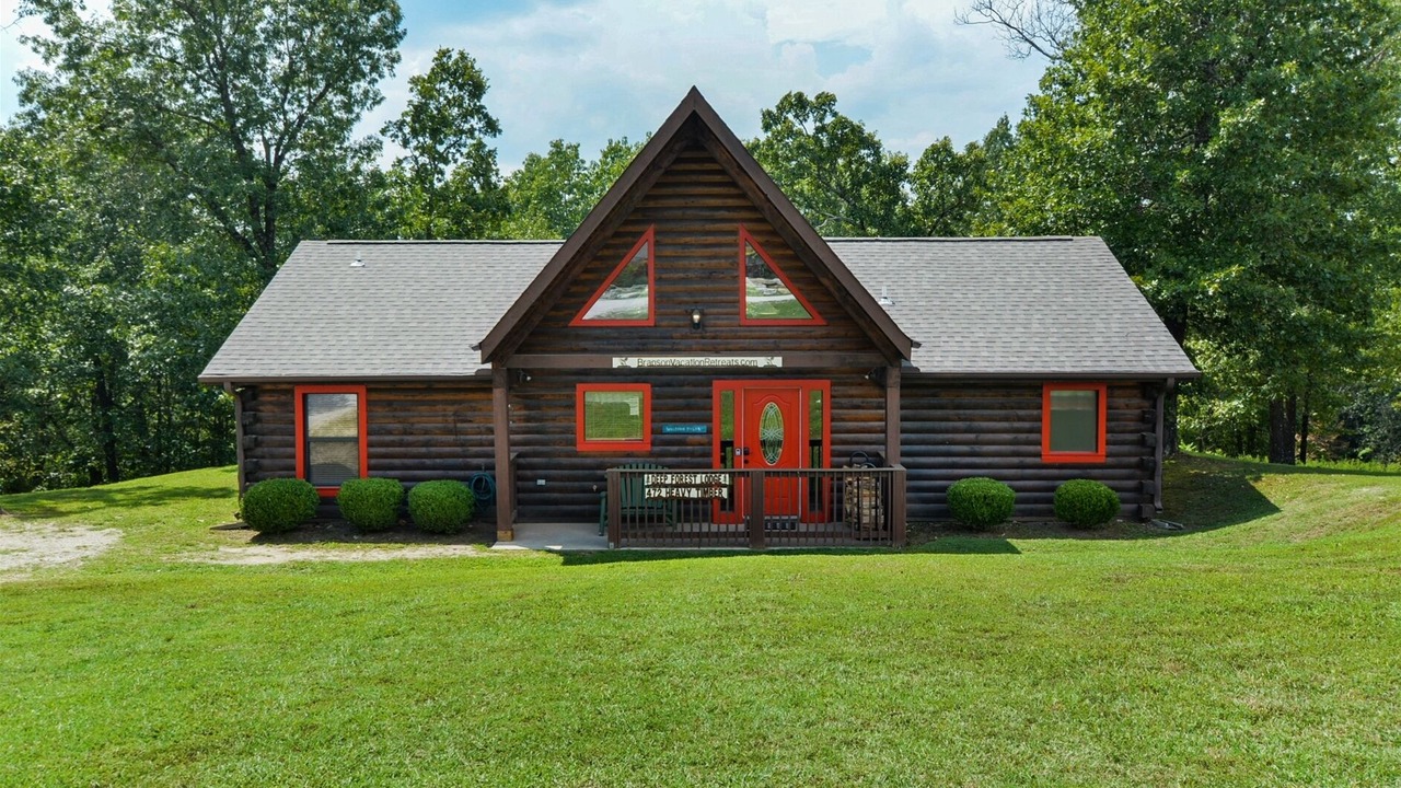 Photo of Outdoor in Branson Cedars