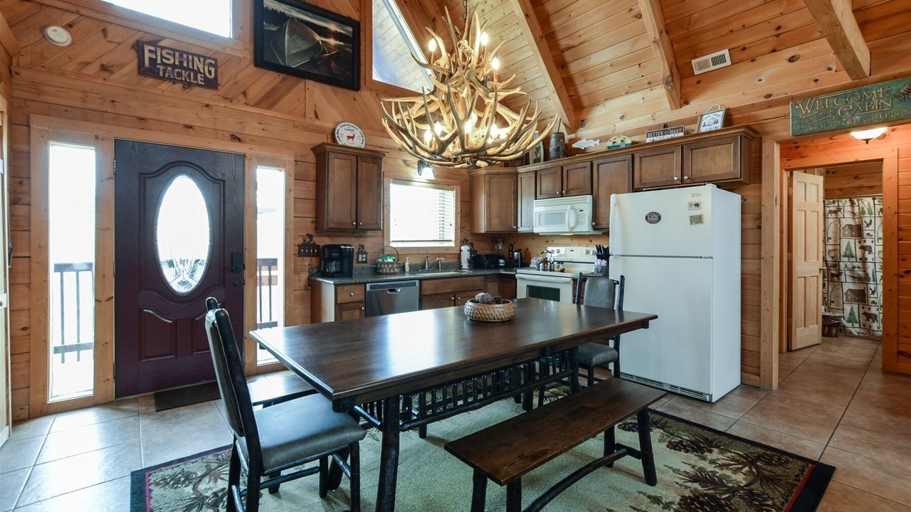 Photo of Kitchen in Branson Cedars