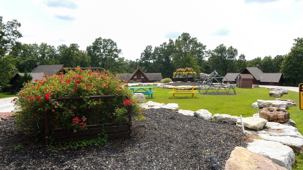 Photo of Outdoor in Branson Cedars