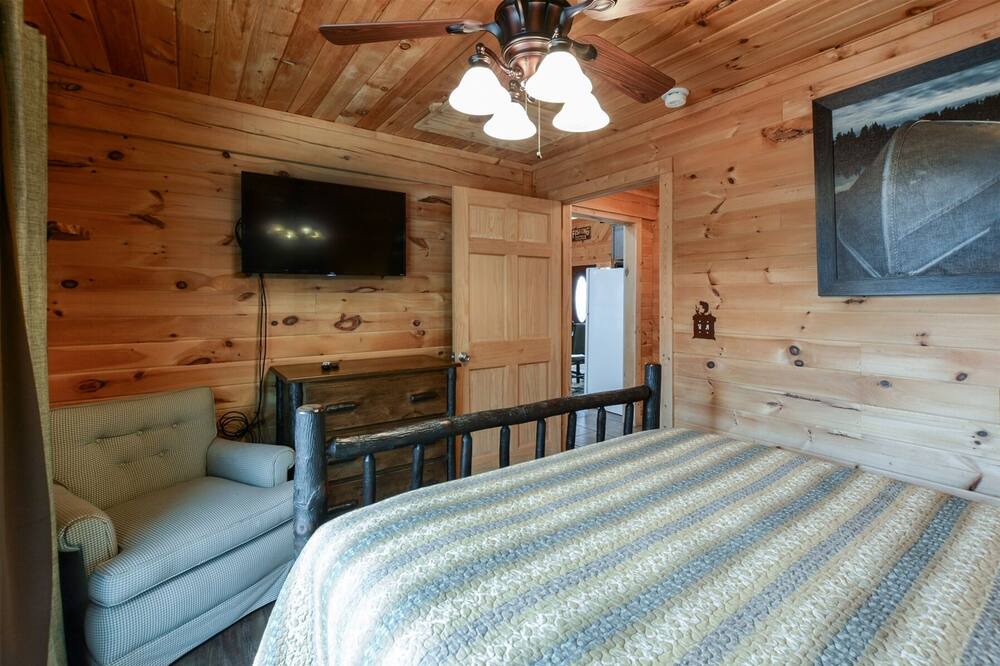 Photo of Others in Branson Cedars