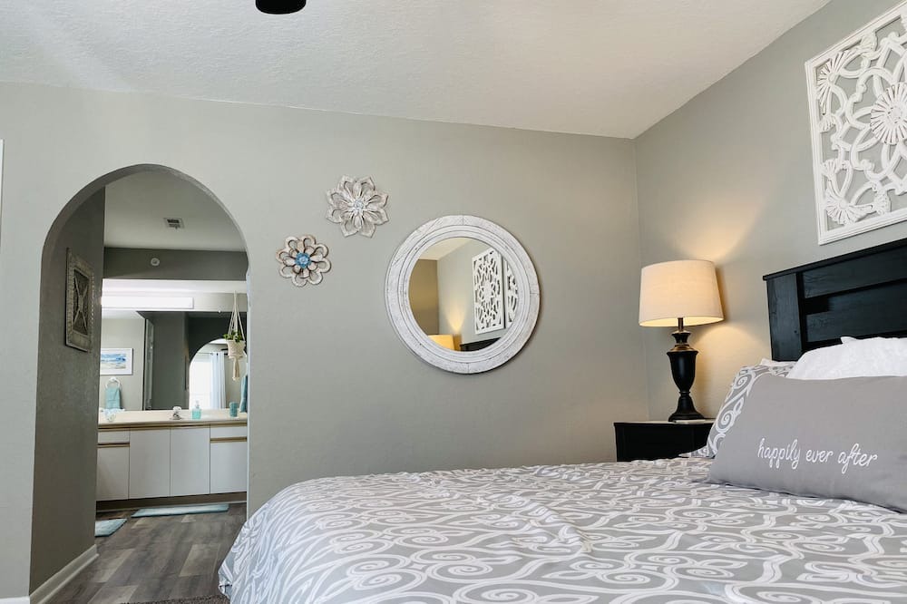 Photo of Bedroom in Branson