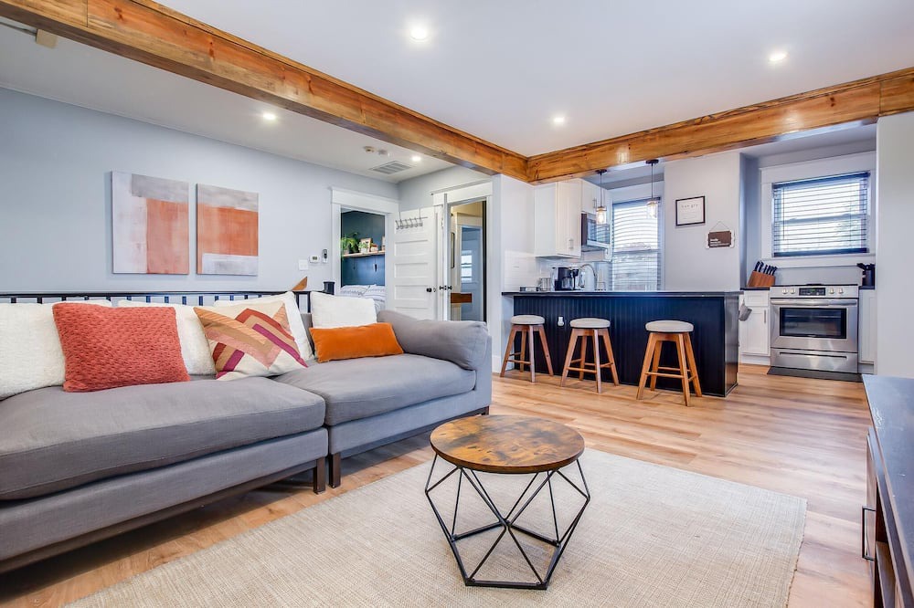 Photo of Livingroom in Beechmont