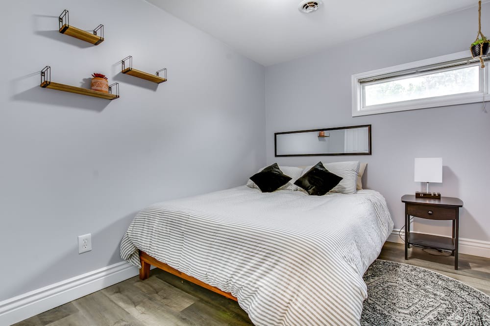 Photo of Bedroom in Beechmont