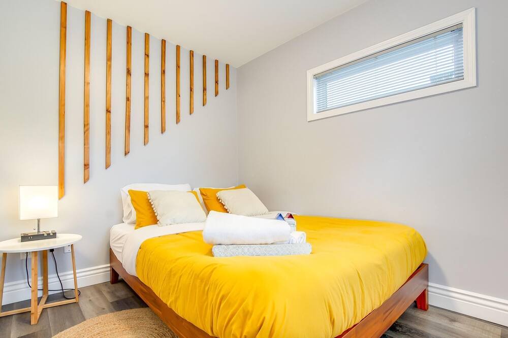 Photo of Bedroom in Beechmont
