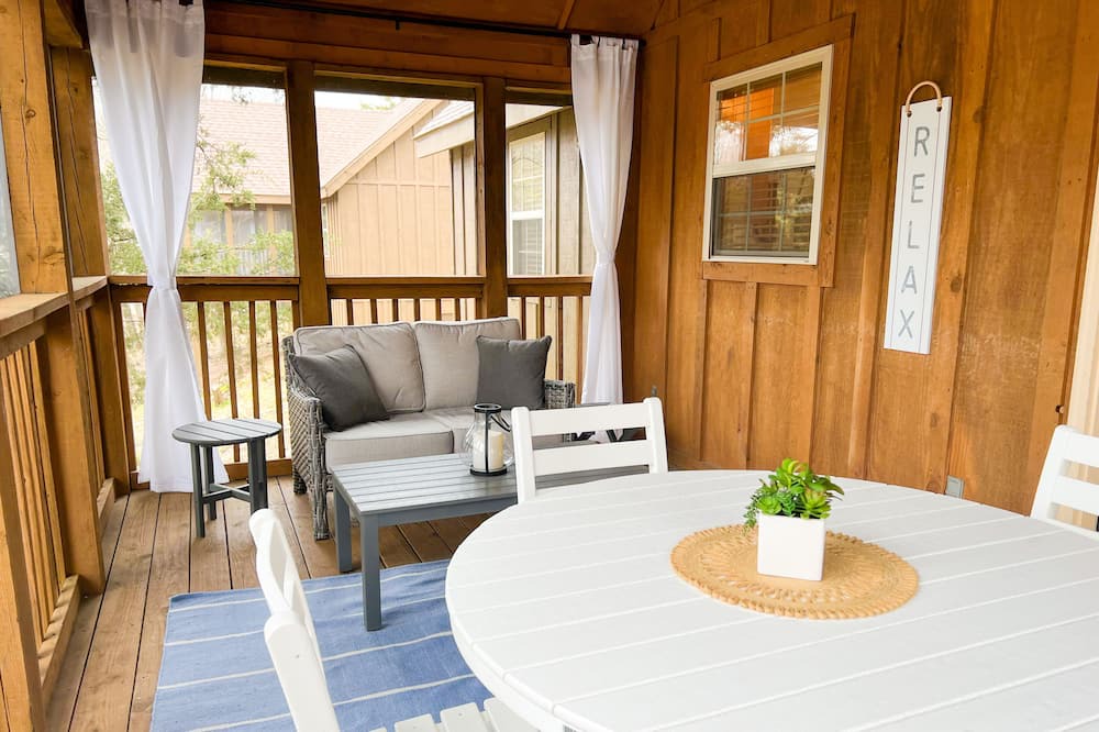 Photo of Patio Balcony in Reeds Spring